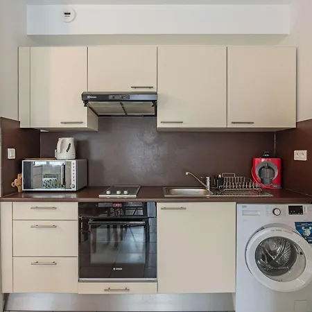 Confortable Avec Jardin Et Parking A Apartamento *