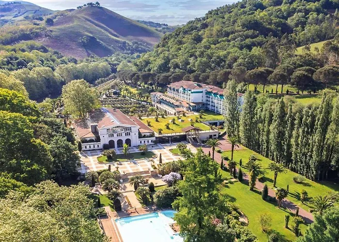 Confortable Avec Jardin Et Parking à - Fr-1-4-703 Apartamento